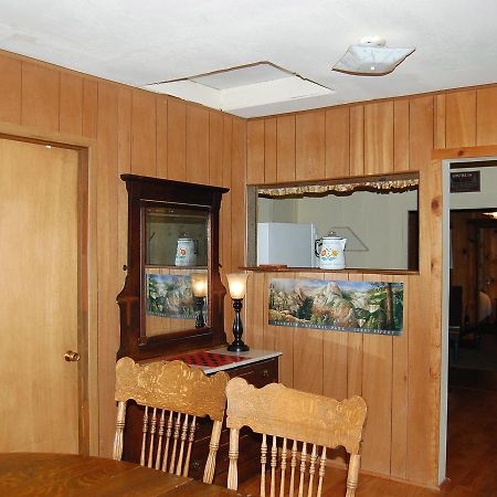 6S Fretzs Den Villa South Wawona Exterior foto